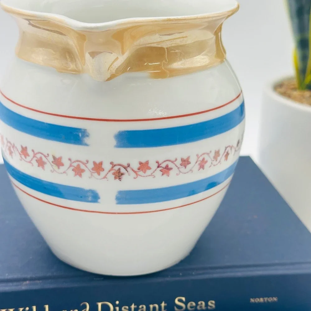 Vintage charming porcelain